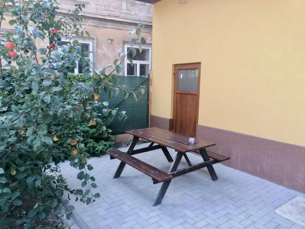 Hostomice Apartmany Statek Bezdedice מראה חיצוני תמונה