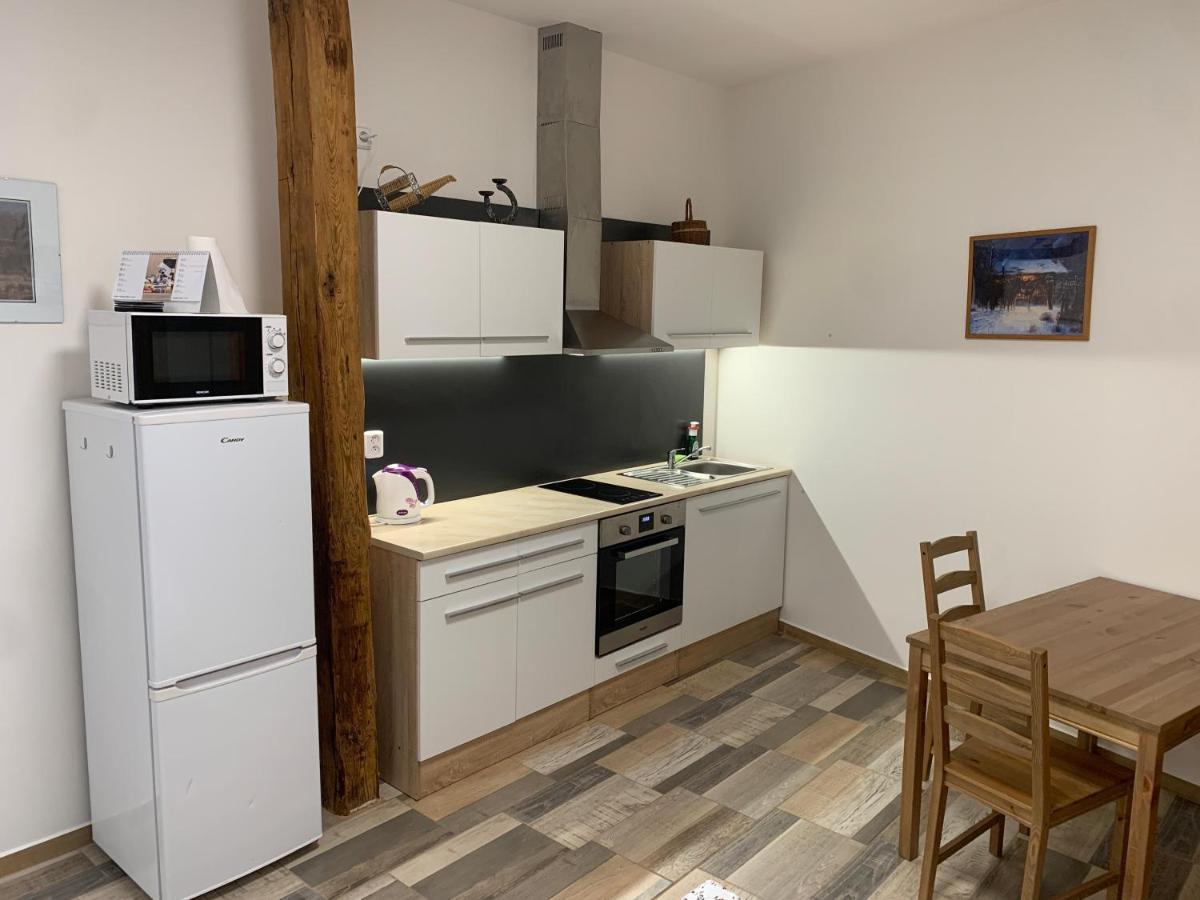 Hostomice Apartmany Statek Bezdedice מראה חיצוני תמונה
